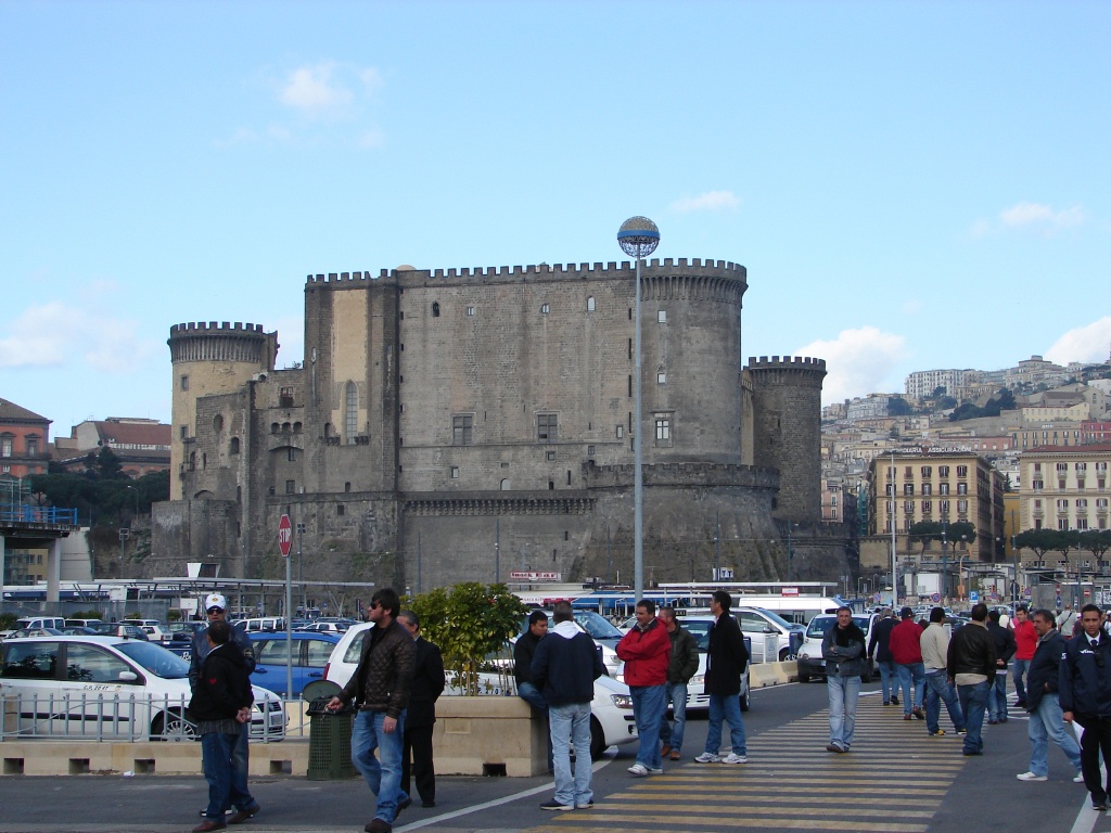 Naples Castle is 1300 years old.jpg